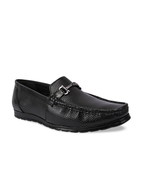 

BuckleUp Men Black Textured Leather Formal Loafers