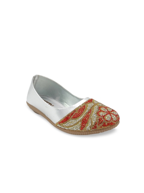

Jazzy Juniors Girls Silver-Toned Embellished Ballerinas