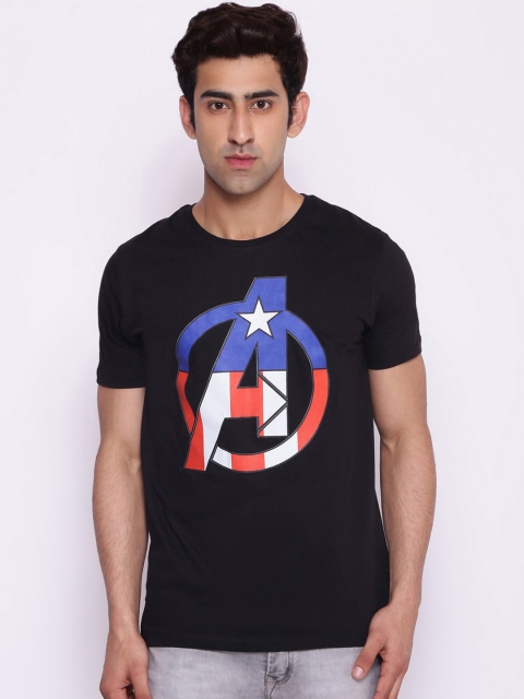 

Marvel Avengers Men Black Captain America Printed Round Neck T-shirt