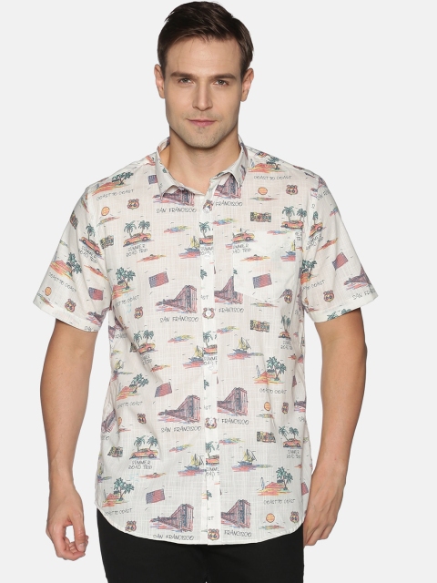 

Tusok Men Off-White Regular Fit Printed Casual Shirt