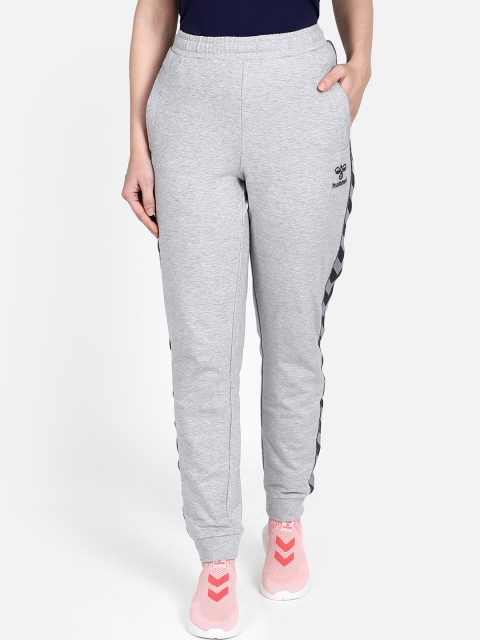 

hummel Women Grey & Black Solid Joggers