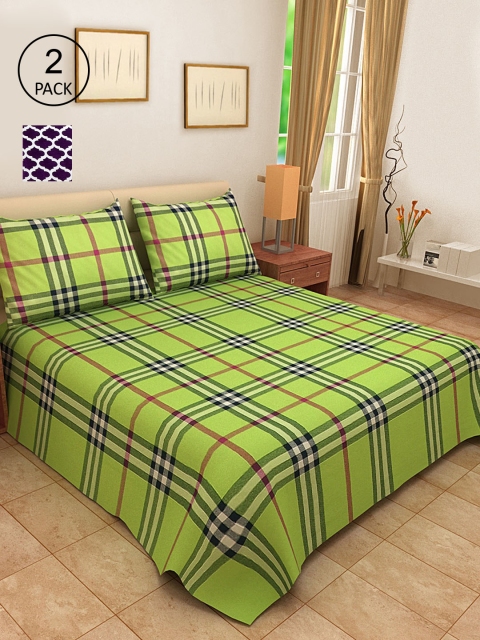 

KLOTTHE Set Of 2 Woven Design Double King Bed Cover with 4 Pillow Covers, Green
