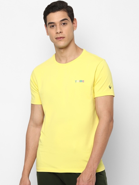 

Allen Solly Men Yellow Solid Round Neck T-shirt