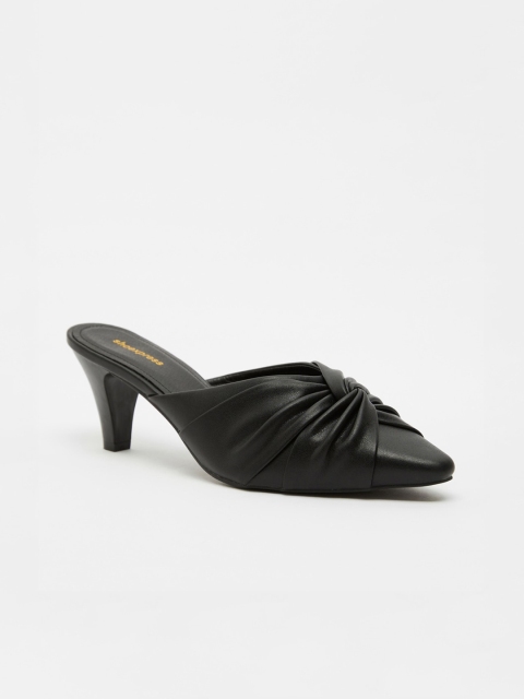 

shoexpress Women Black Solid Pumps
