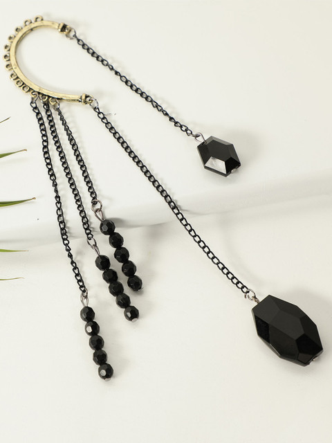 

AQUASTREET Black Contemporary Ear Cuff