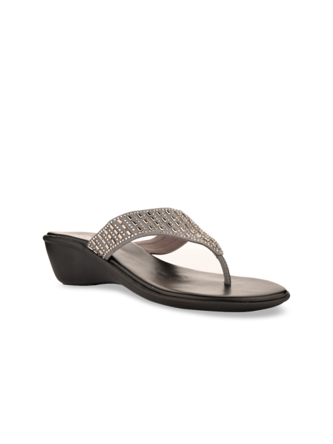 

NECTAR KICKS Women Silver-Toned Embellished Sandals
