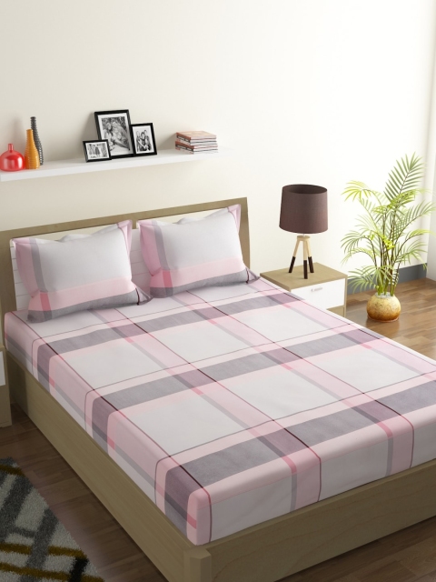 

ROMEE Cream-Coloured & Grey Geometric 144 TC Cotton 1 Queen Bedsheet with 2 Pillow Covers