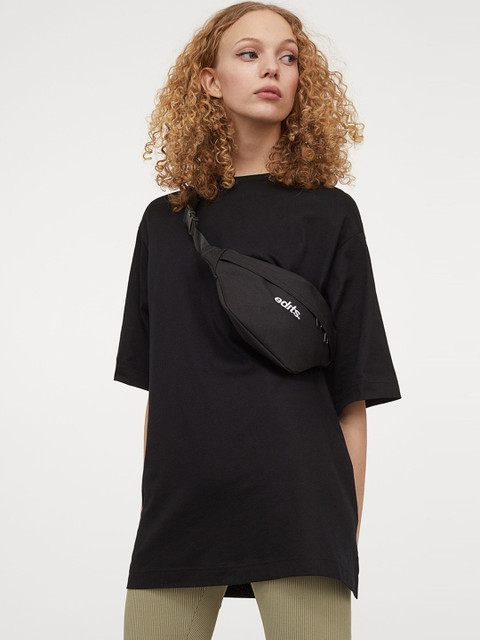 

H&M Women Black Solid Oversized T-Shirt