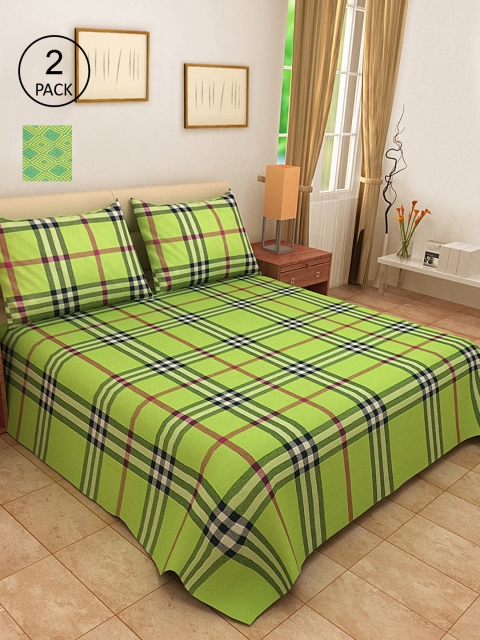 

KLOTTHE Set Of 2 Woven-Design Double King Bed Covers With 4 Pillow Covers, Green