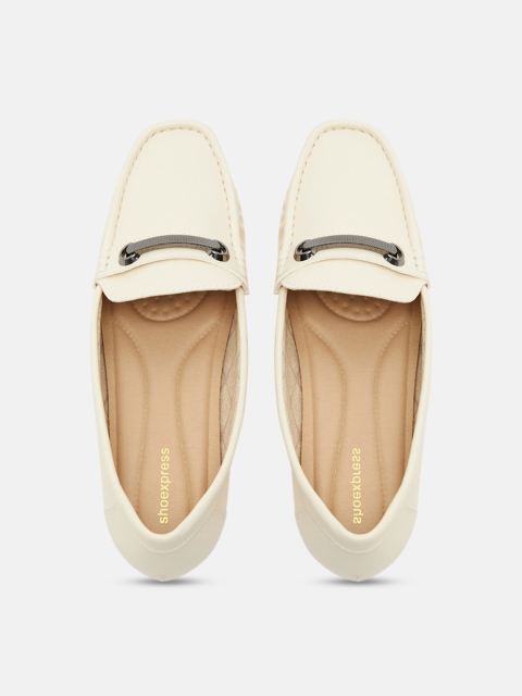 

Shoexpress Women Beige Solid Horsebit Loafers