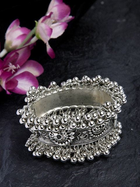 

Moedbuille Beads Studded Floral Design Oxidised Silver Plated Handcrafted Tribal Bracelet