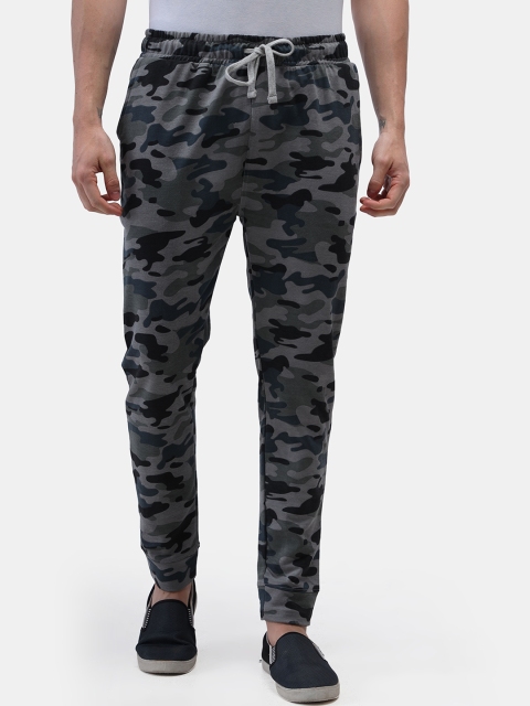 

Masculino Latino Men Grey & Black Camouflage Printed Joggers