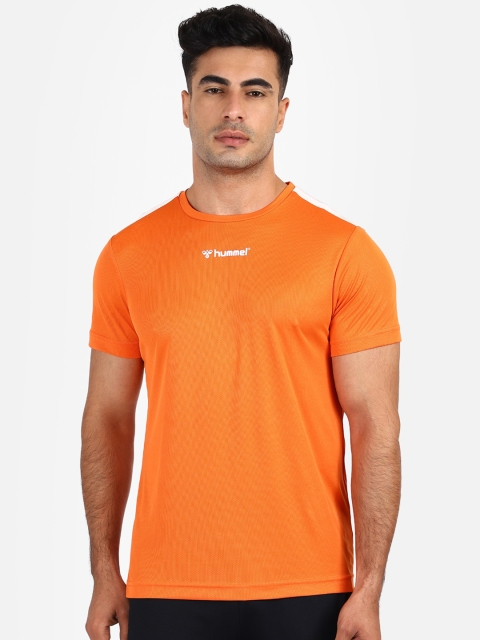 

hummel Men Orange Solid Round Neck T-shirt