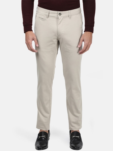 

Monte Carlo Men Beige Regular Fit Solid Chinos