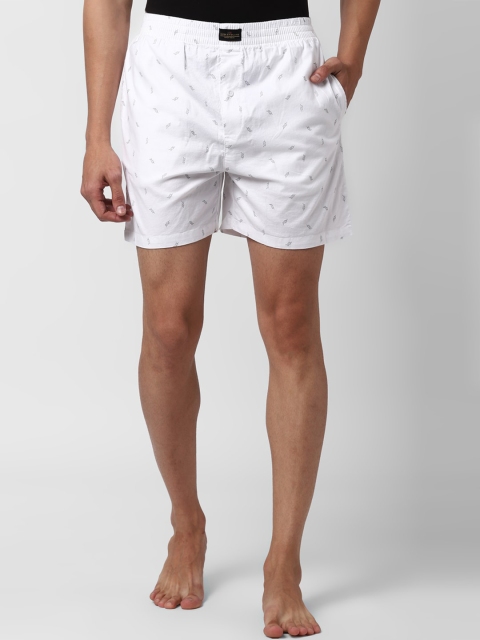 

Peter England Men White & Black Printed Boxers PEBSWRGB151666