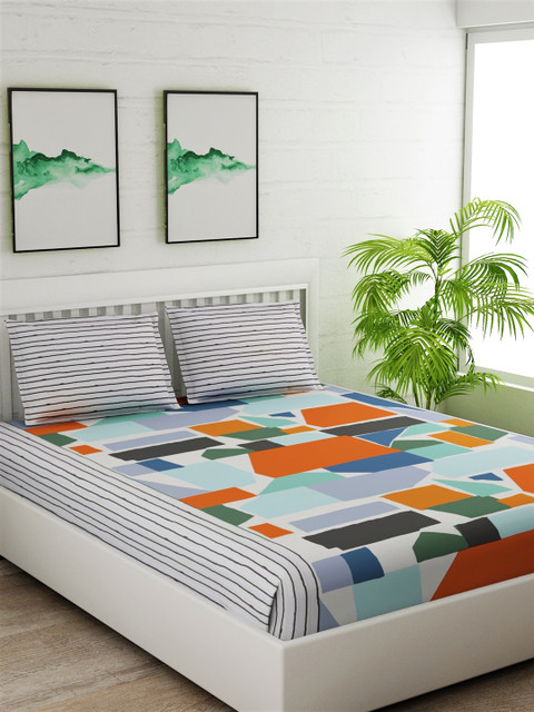 

Salona Bichona White & Orange Geometric 180 TC Cotton 1 Queen Bedsheet with 2 Pillow Covers