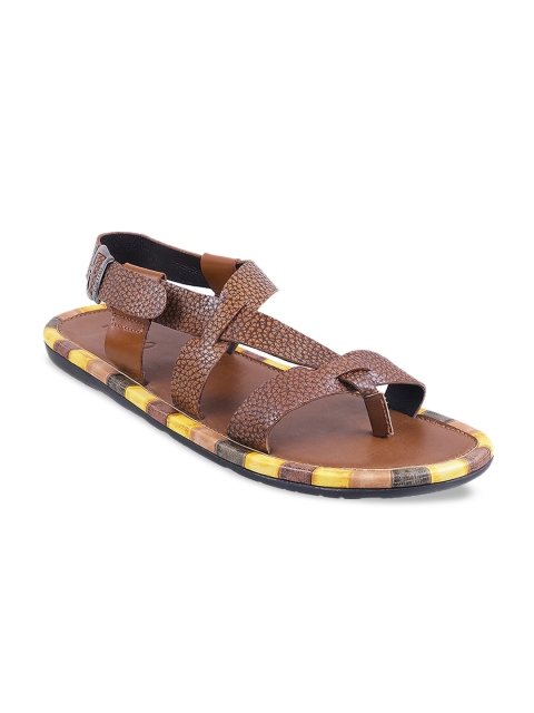 

Metro Men Brown Leather Gladiators
