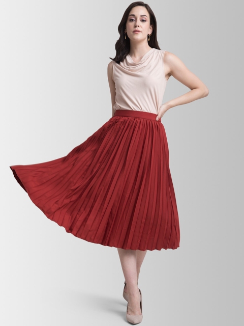 

FableStreet Women Peach-Coloured & Red Solid Top with Skirt