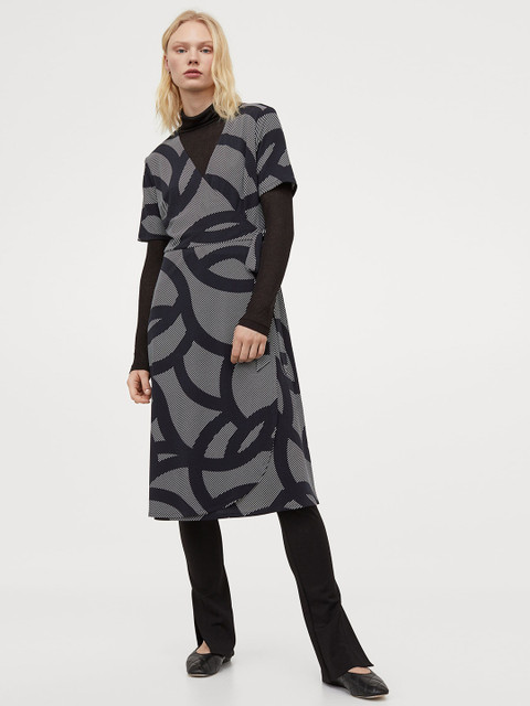 

H&M Women Navy Blue & White Printed Jersey Wrap Dress
