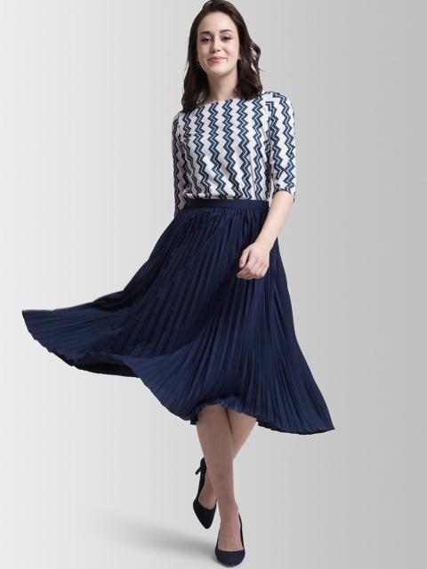 

FableStreet Women White & Navy Blue Printed Top with Skirt