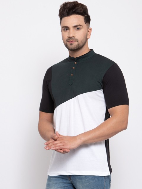 

Kalt Men Black & White Colourblocked Mandarin Collar T-shirt