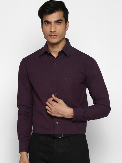 

Cantabil Men Purple Regular Fit Solid Cotton Formal Shirt