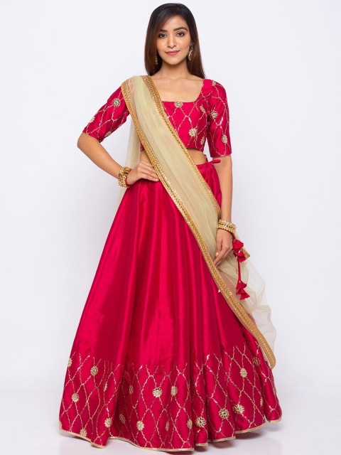 

6Y COLLECTIVE Red & Gold-Toned Semi-stitched Lehenga -unstitched blouse-stitched dupatta