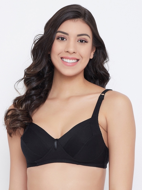 

Clovia Black Solid Non-Wired Non Padded Everyday Bra BR2067P1332B