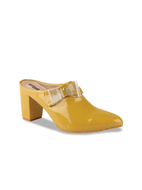 

Shoetopia Women Yellow Printed Mules