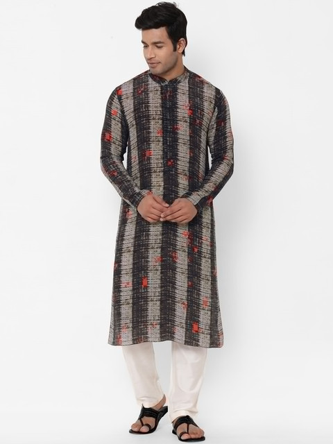 

Masaba Men Charcoal Embroidered Thread Work Crepe Handloom Kurta