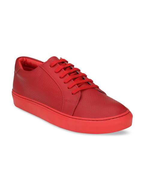 

Guava Men Red Solid Sneakers