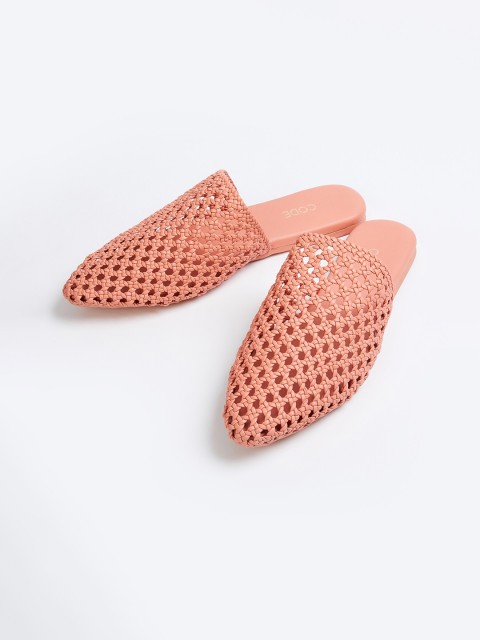 

CODE by Lifestyle Women Peach-Coloured Woven Design Mules