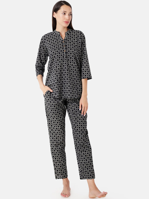 

Sand Dune Women Black & Grey Printed Night suit