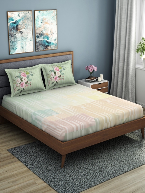 

SPACES Solesto Hygro Green & Pink Geometric 210 TC Cotton 1 King Bedsheet with 2 Pillow Covers