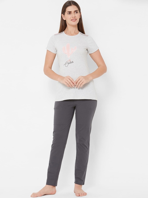 

Sweet Dreams Women Grey & Peach-Coloured Printed Night suit