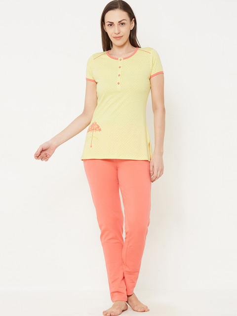 

Sweet Dreams Women Yellow & Orange Printed Night suit