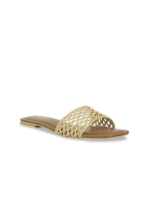 

Inc 5 Women Gold-Toned Woven Design Open Toe Flats