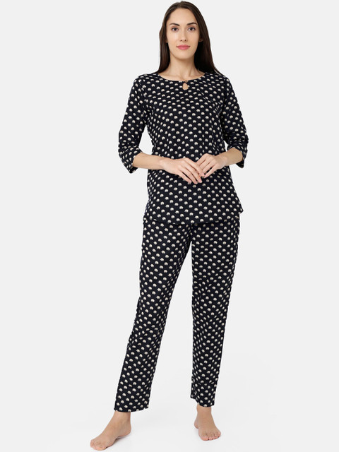 

Sand Dune Women Black & Beige Printed Night suit