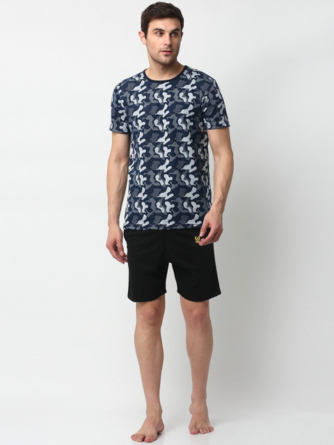 

VIMAL JONNEY Men Navy Blue & White Camouflage Printed Night Suit