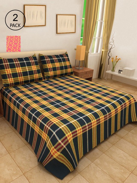 

KLOTTHE Set of 2 Checked Double King Bed Covers With 4 Pillow Covers, Black