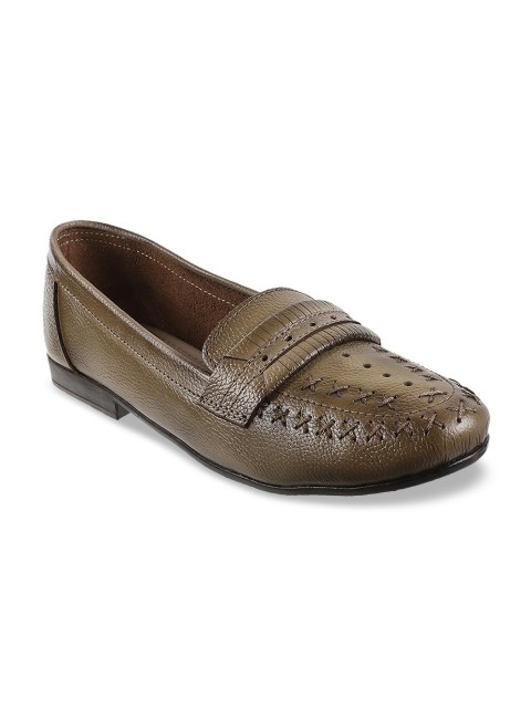 

Mochi Women Olive Green Printed Pumps