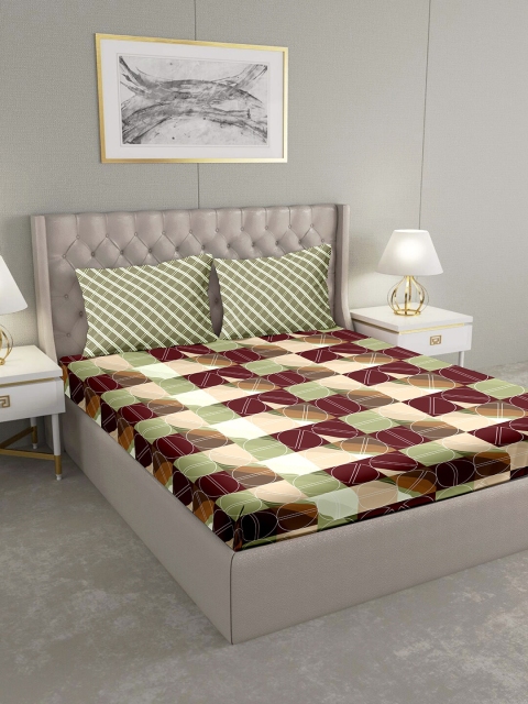 

BELLA CASA Brown & Green Geometric 124 TC Cotton 1 King Bedsheet with 2 Pillow Covers