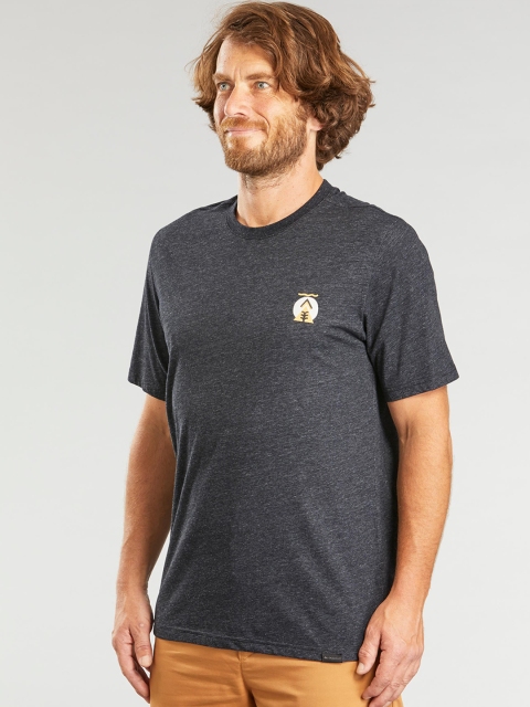 

Quechua By Decathlon Men Grey Solid Round Neck T-shirt