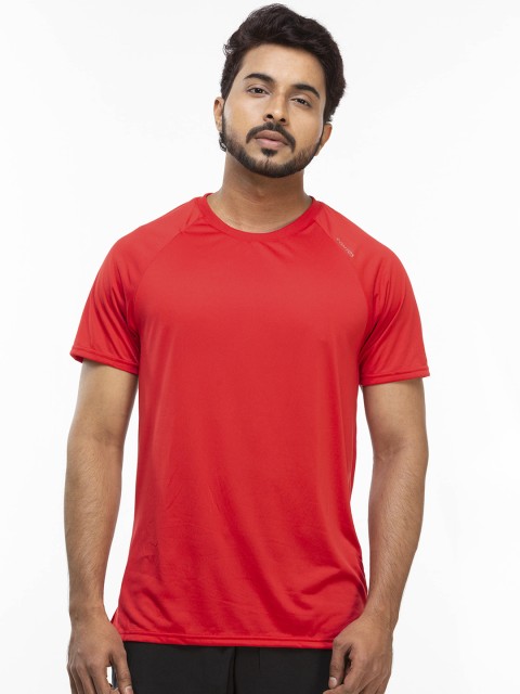 

Domyos By Decathlon Men Red Solid T-shirt
