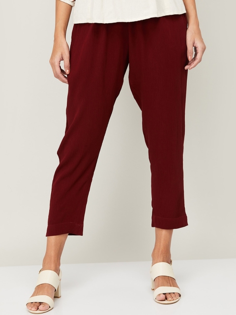 

Melange by Lifestyle Women Maroon Regular Fit Solid Regular Trousers
