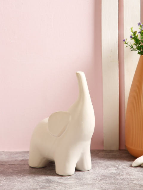

TAYHAA White Elephant Showpiece