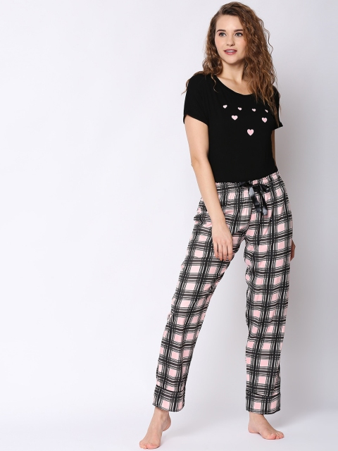 

I like me Women Black & Peach-Coloured Printed Night Suit