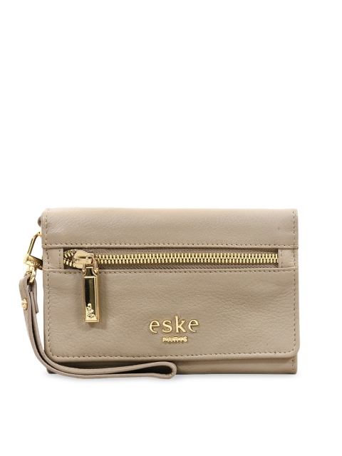

Eske Women Brown Solid Beige Trifold Wallet