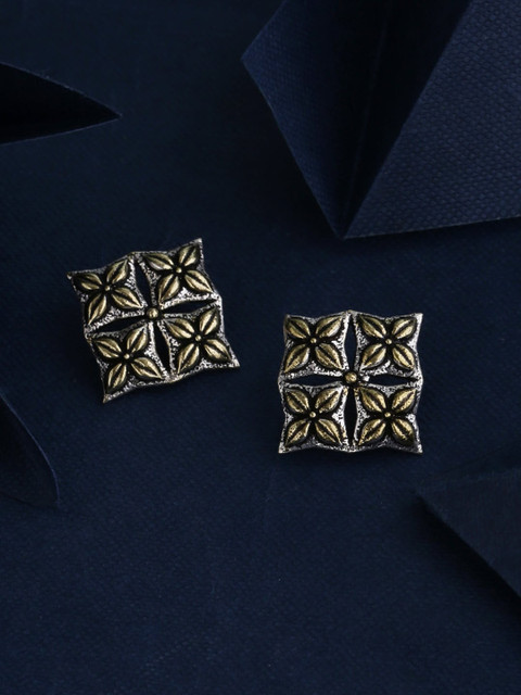 

Voylla Silver-Toned Floral Studs