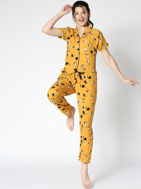 

Zeyo Women Yellow & Black Printed Night suit